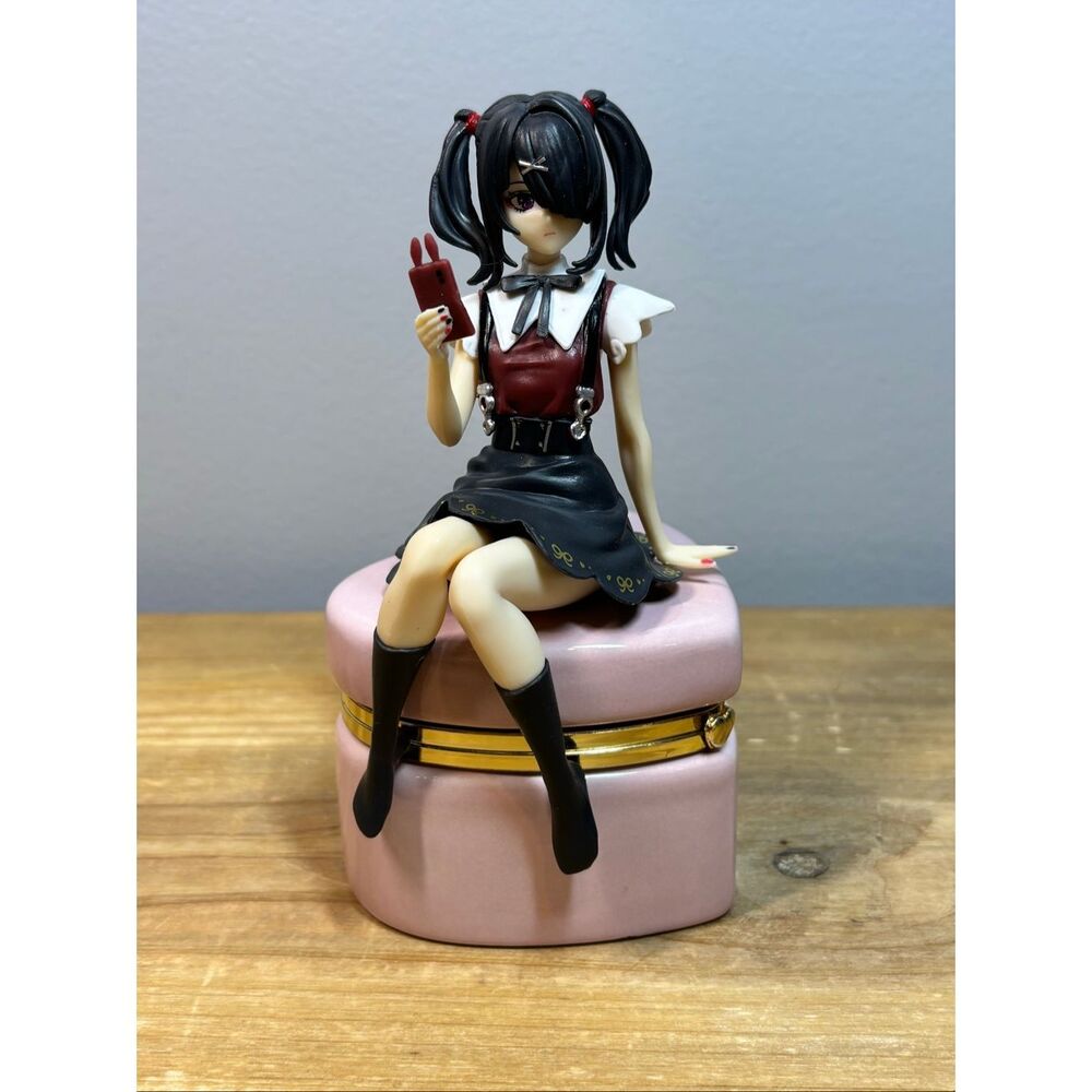 Needy Girl Overdose Anime figure